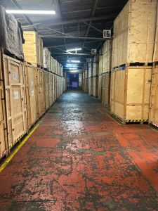 >Clean, Dry, Secure storage solutions - Goods returned in the condition they were received